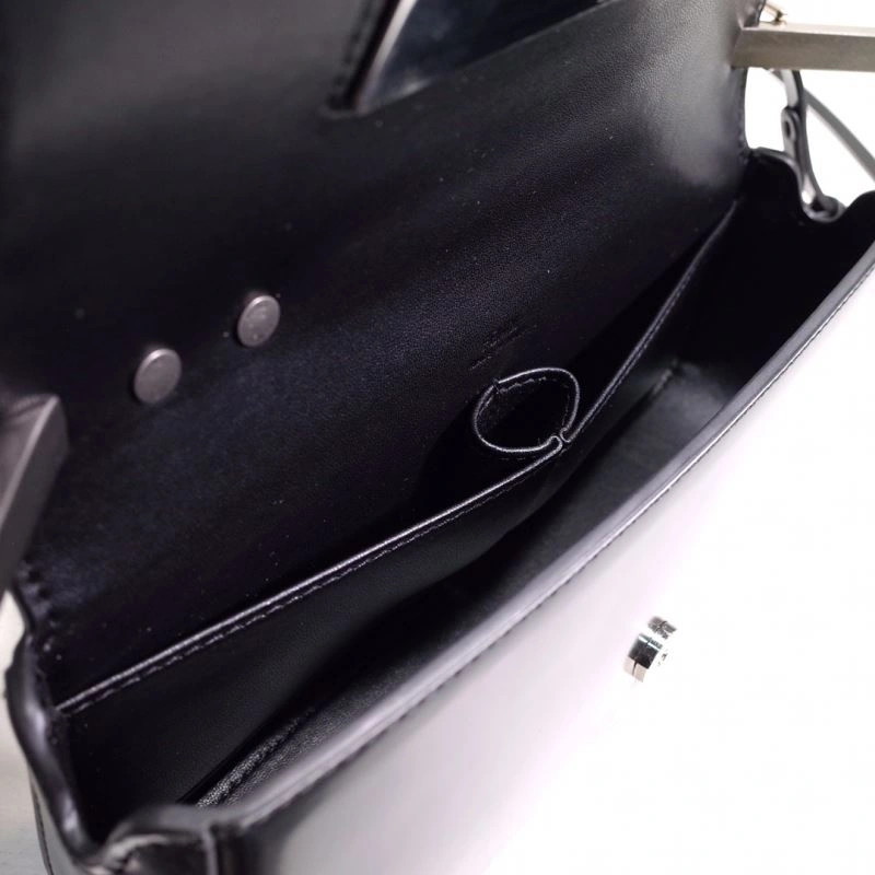 Breathable Fendi Satchel Bags 59310