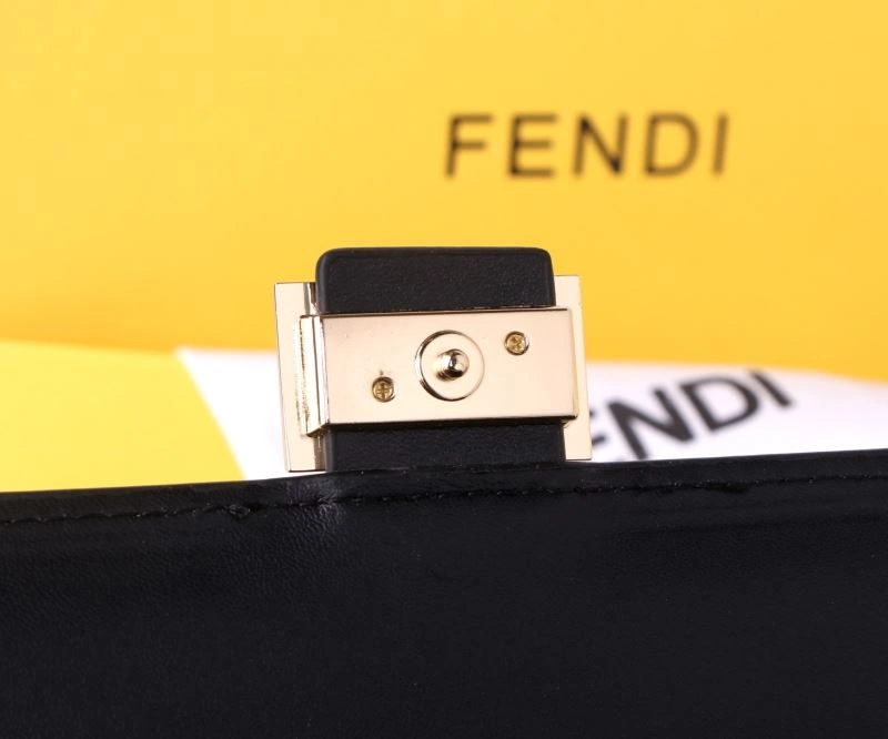 Fendi Satchel Bags Effortless 88208
