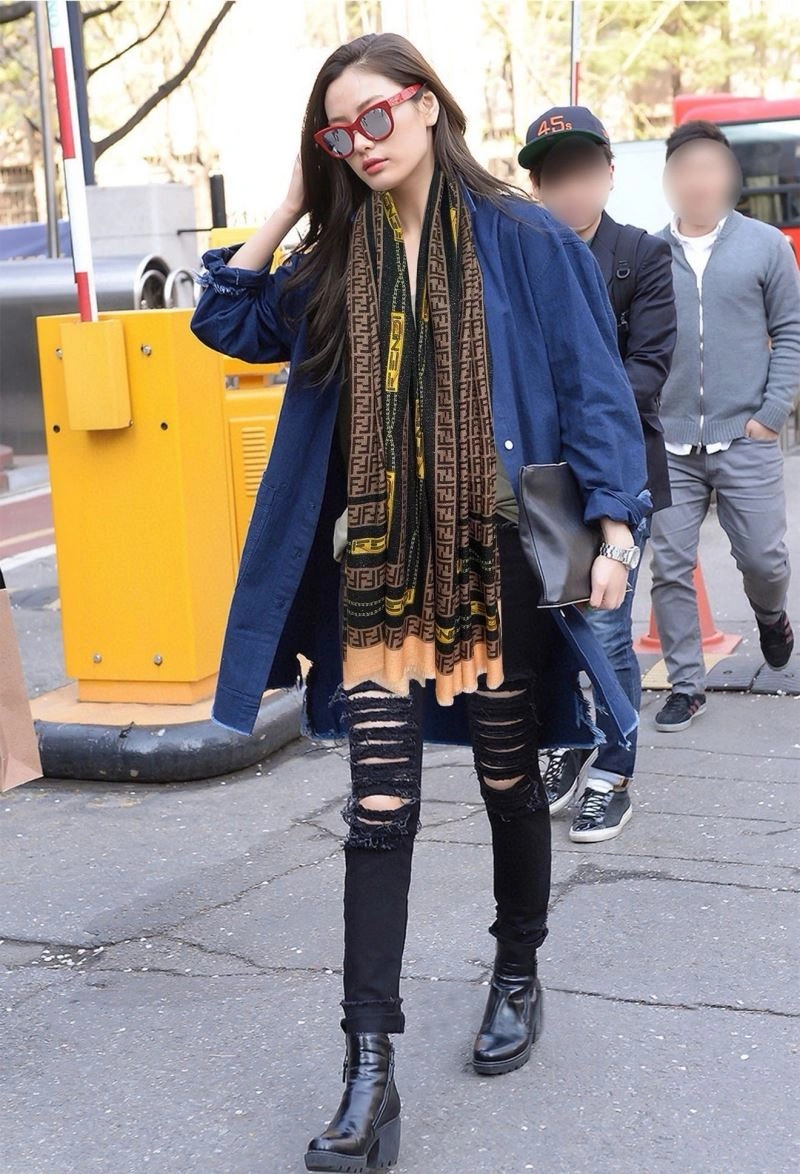 Fendi Scarf Chic 271085