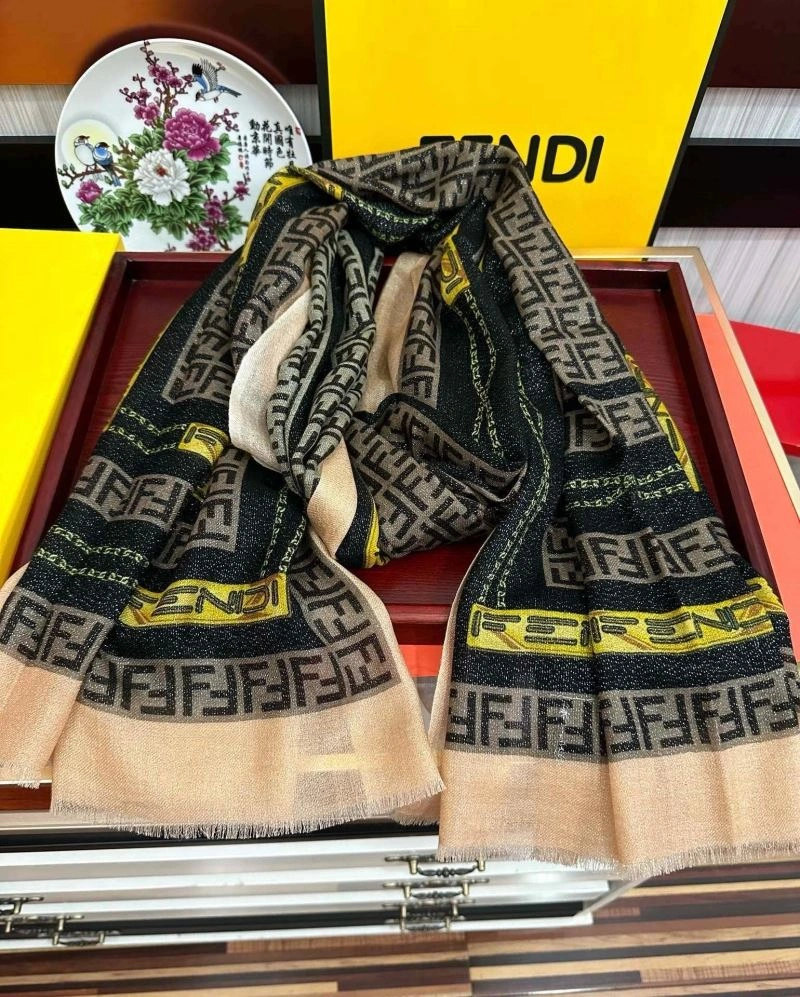 Fendi Scarf Chic 271085