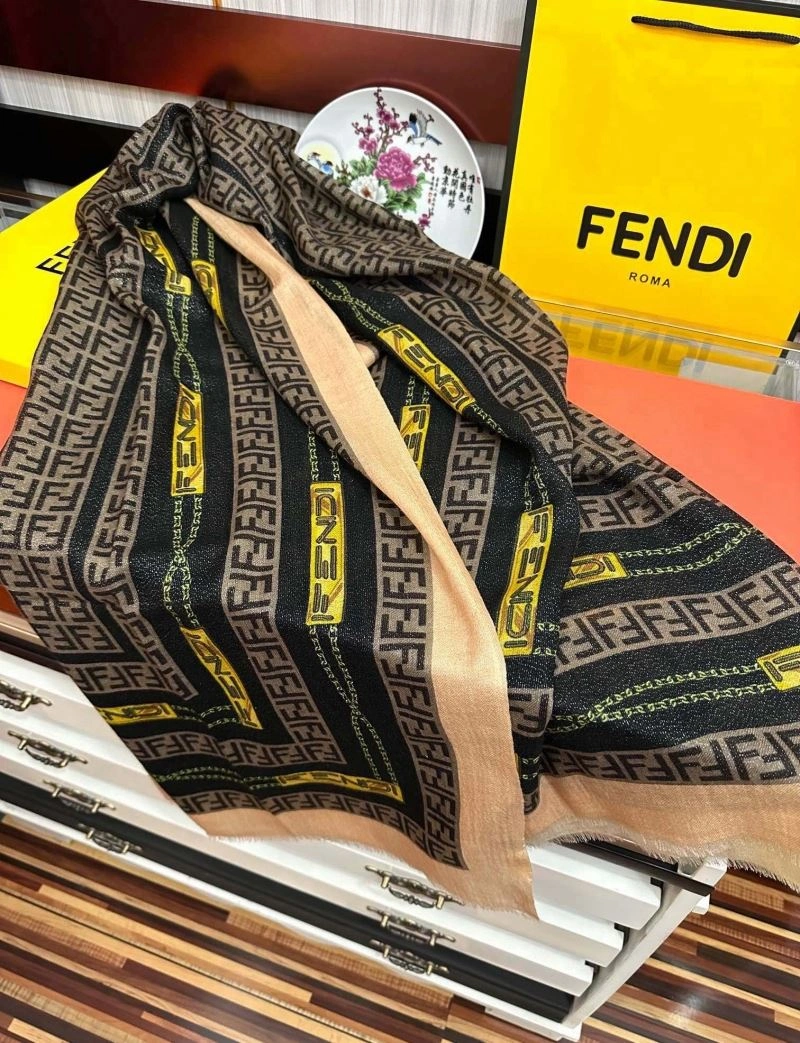 Fendi Scarf Chic 271085