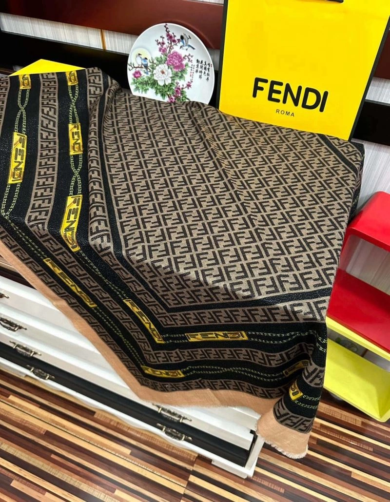Fendi Scarf Chic 271085
