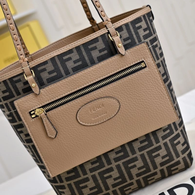 ComfortFit Fendi Shopping Bags 85205