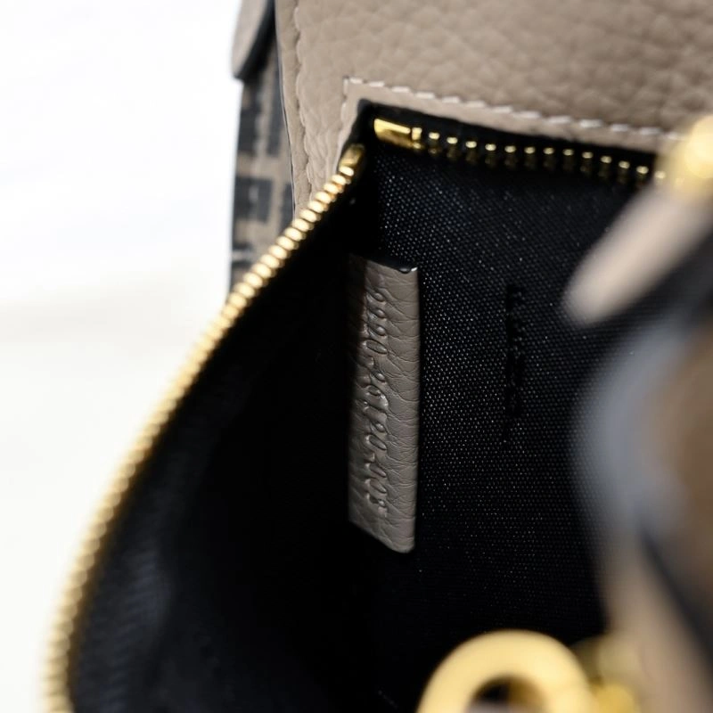 Fendi Shopping Bags TravelReady 85202