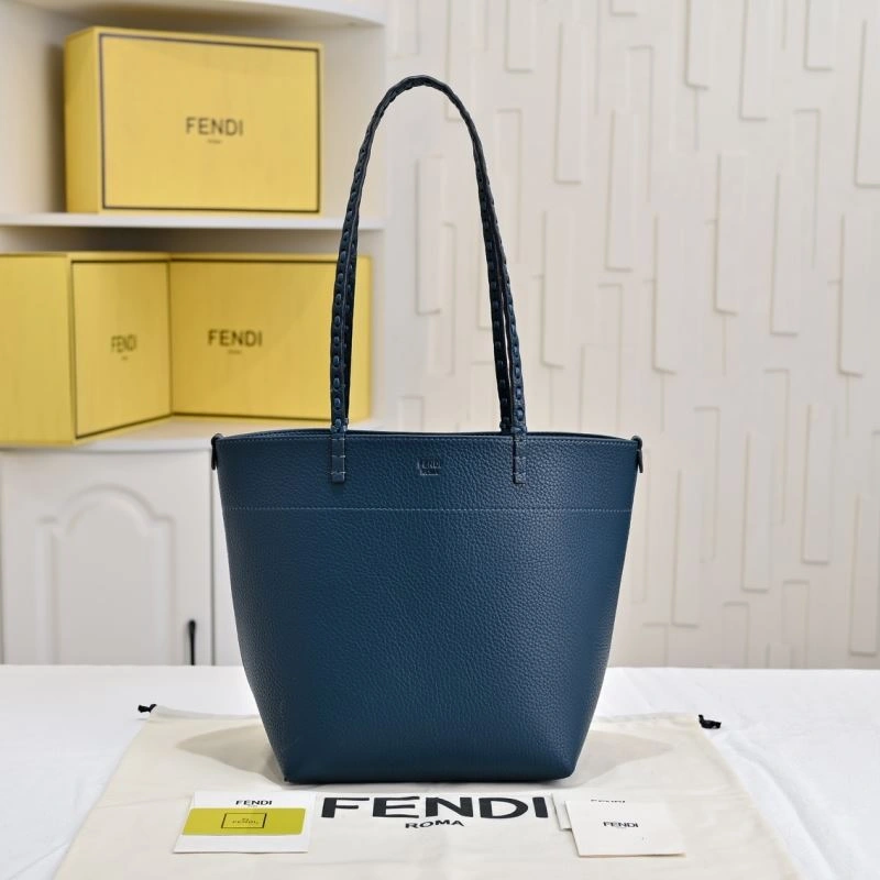 Fendi Shopping Bags WeatherProof 85175