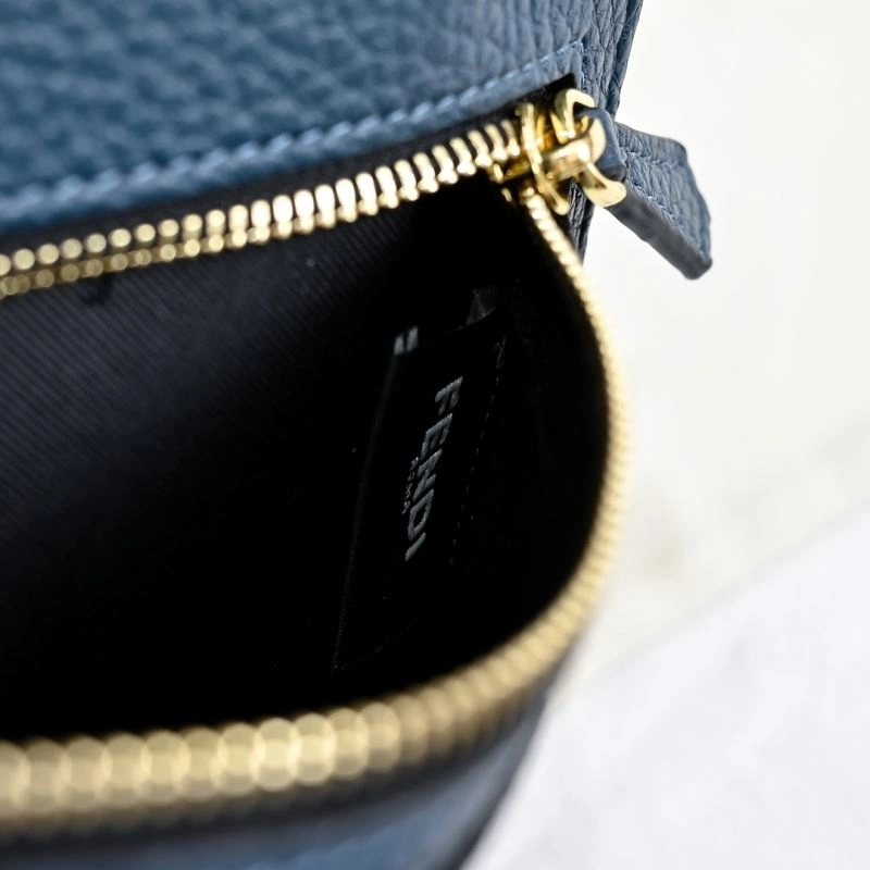 Fendi Shopping Bags WeatherProof 85175