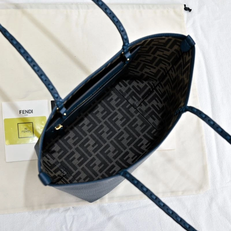Fendi Shopping Bags WeatherProof 85175