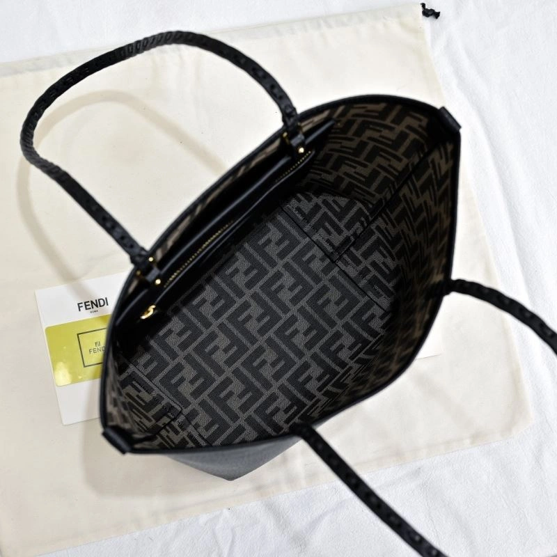 Sleek Fendi Shopping Bags 85180