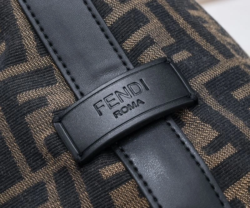 Fendi Shopping Bags Sporty 85172