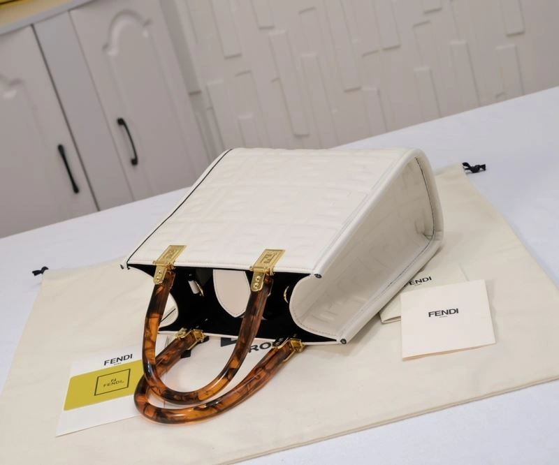 GoodFit Fendi Shopping Bags 85169