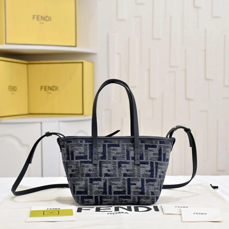 UrbanChic Fendi Shopping Bags 85177
