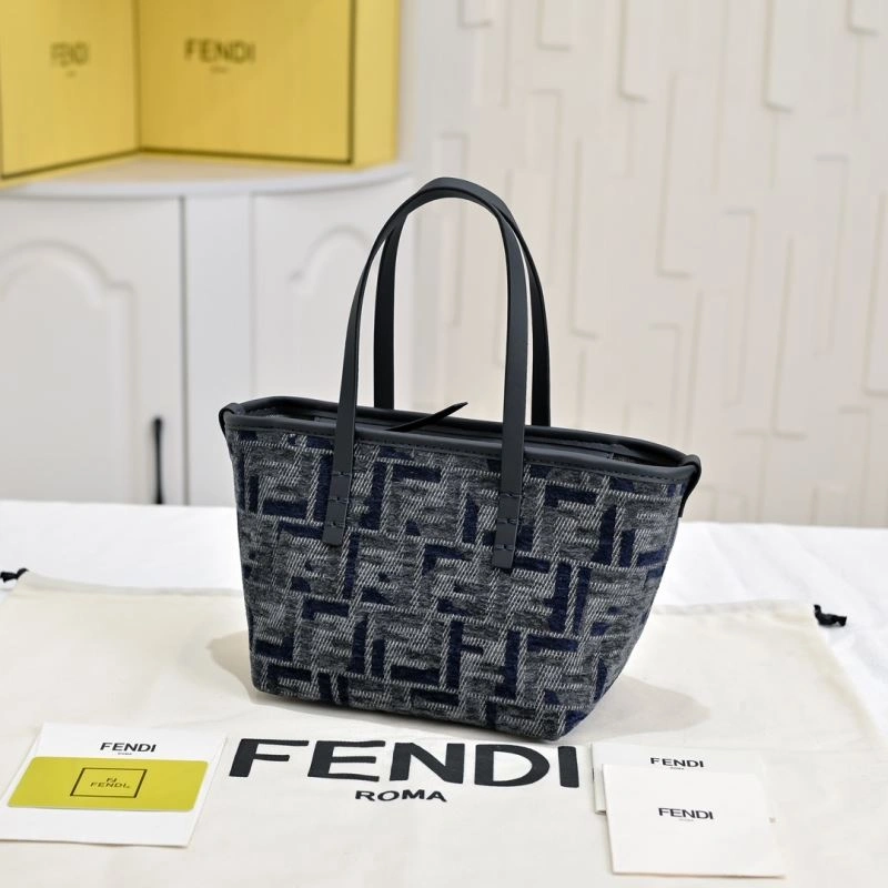UrbanChic Fendi Shopping Bags 85177