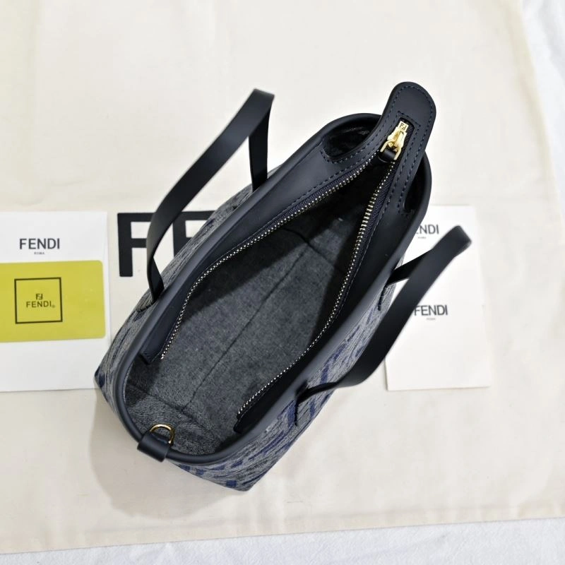 UrbanChic Fendi Shopping Bags 85177
