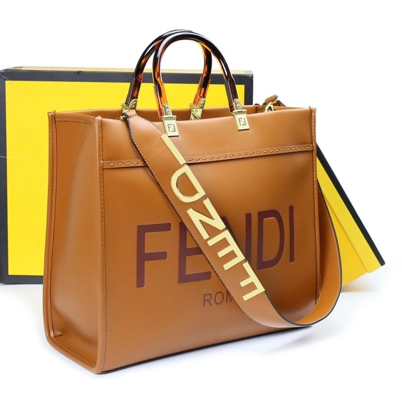 Timeless Fendi Shopping Bags 85164