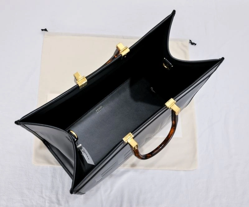 Supportive Fendi Shopping Bags 85193