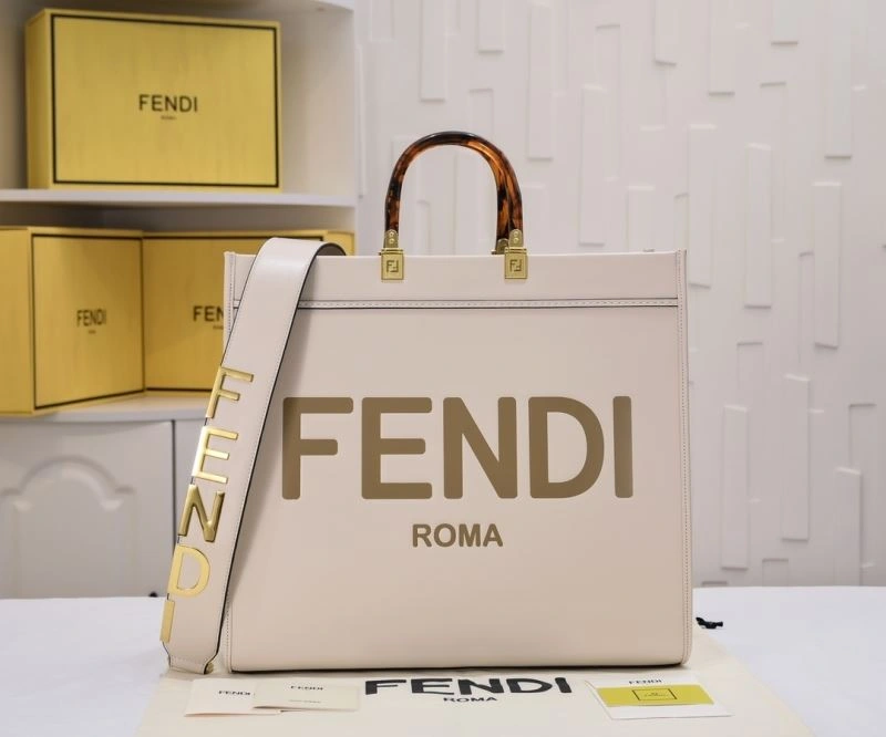 Fendi Shopping Bags Resilient 85156