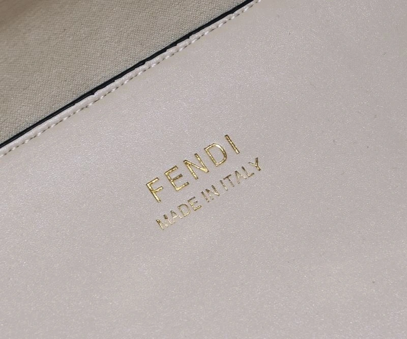 Fendi Shopping Bags Resilient 85156