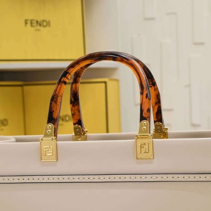 Trendy Fendi Shopping Bags 85151