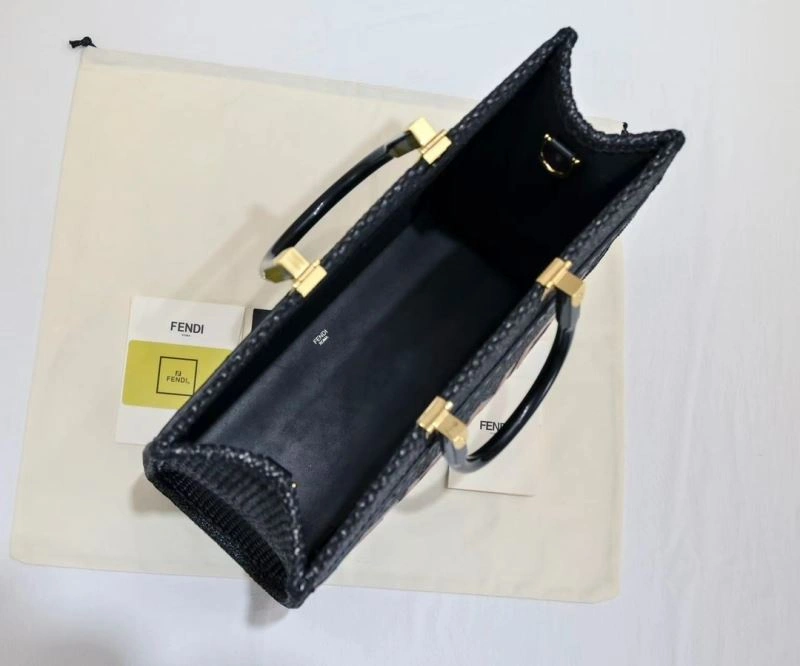 Fendi Shopping Bags UrbanStyle 85150