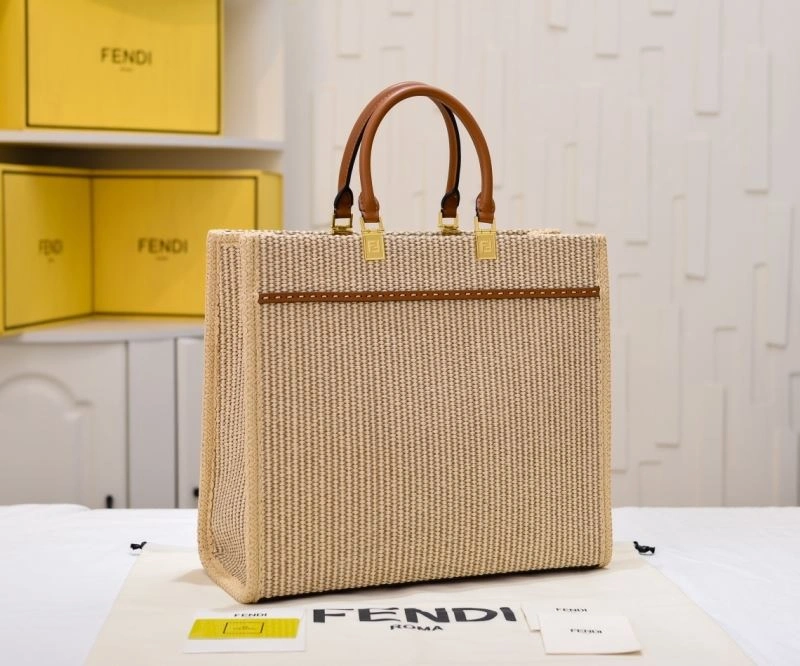 Timeless Fendi Shopping Bags 85149