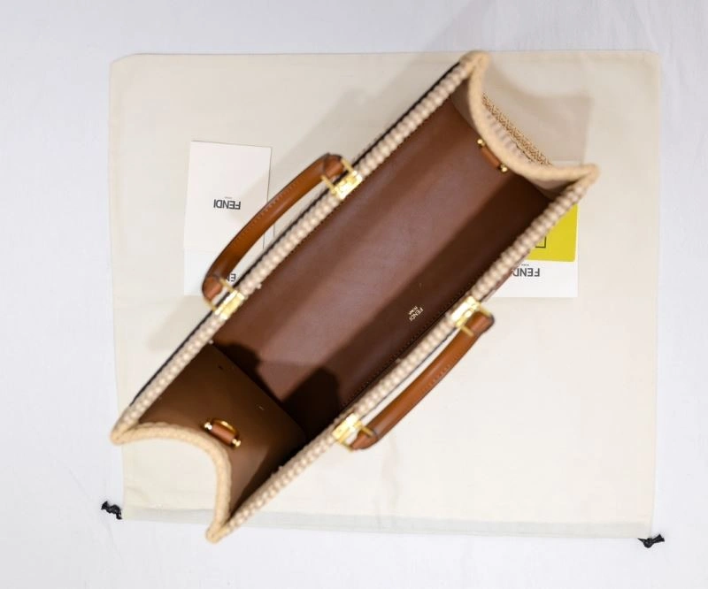 Timeless Fendi Shopping Bags 85149