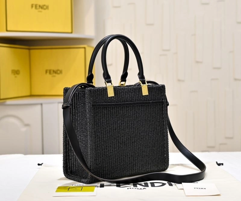 Seasonal Fendi Shopping Bags 85139