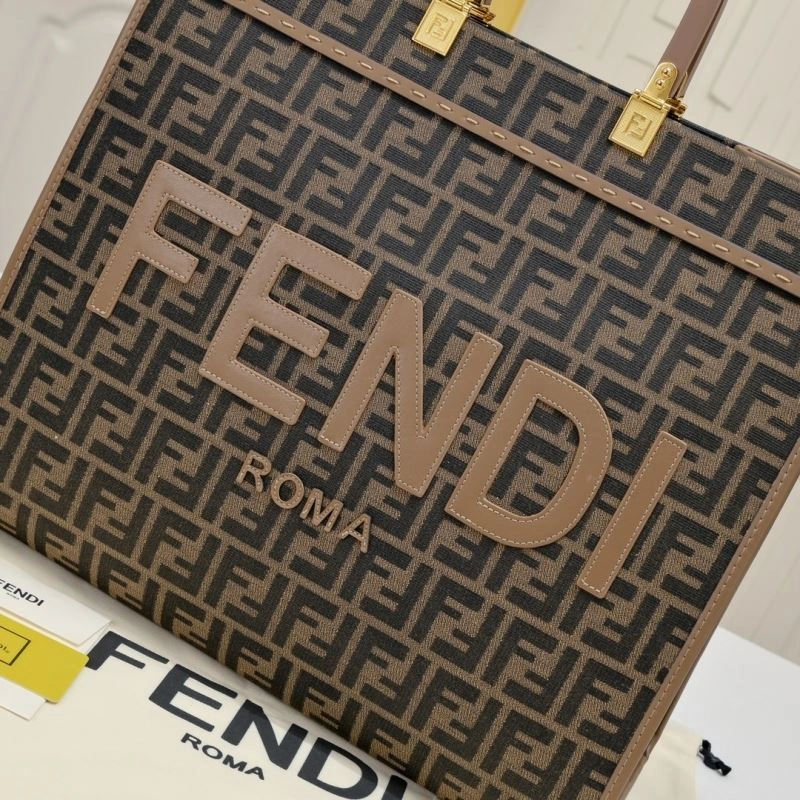 Resilient Fendi Shopping Bags 85255