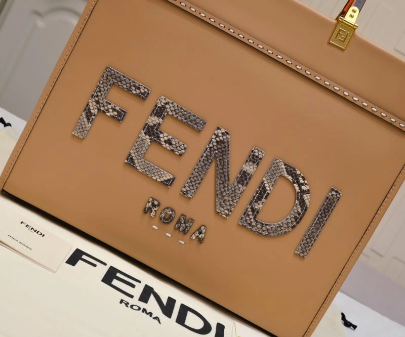 Fendi Shopping Bags Trendy 85142
