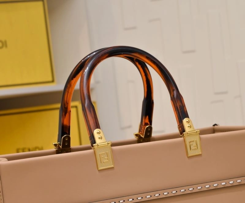 Fendi Shopping Bags Trendy 85142