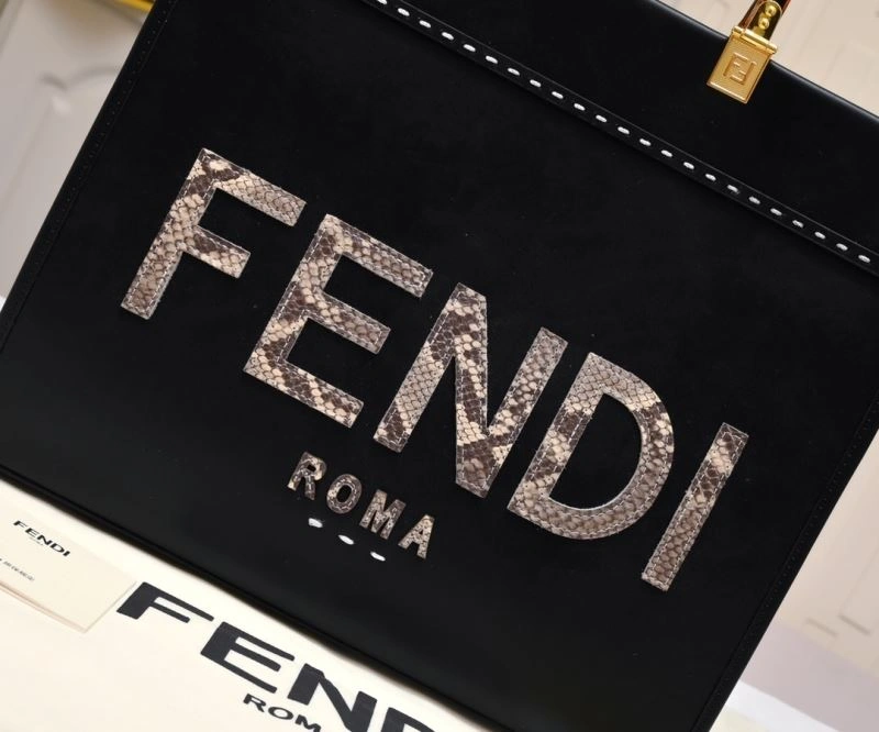 Cozy Fendi Shopping Bags 85132