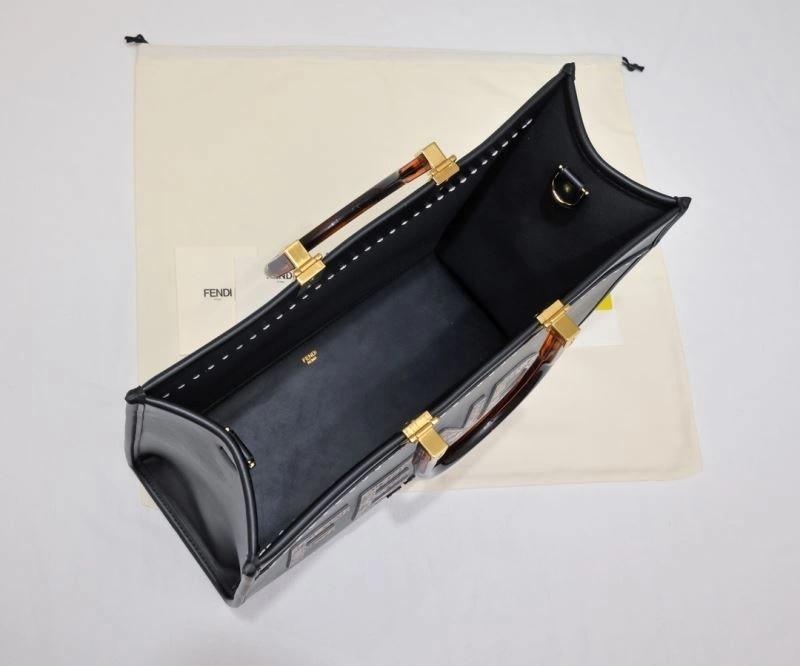 Cozy Fendi Shopping Bags 85132