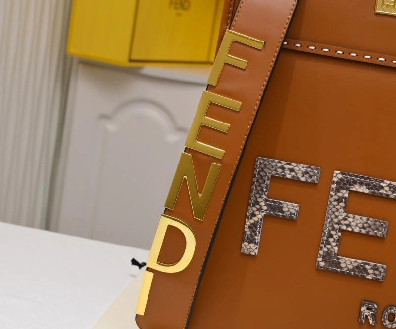 Fendi Shopping Bags Versatile 85138