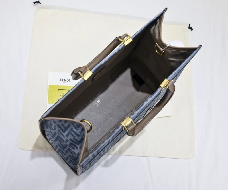 Fendi Shopping Bags AllSeason 85136