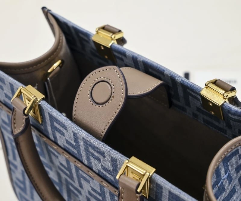 UrbanStyle Fendi Shopping Bags 85137