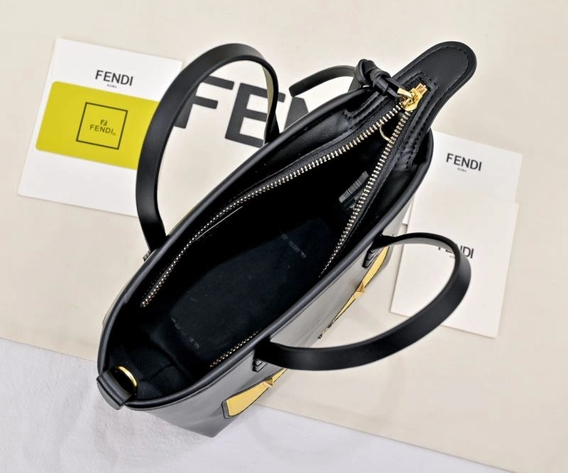 Fendi Shopping Bags Lightweight 85127