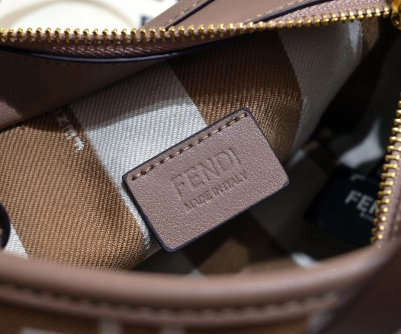Fendi Shopping Bags Bold 85124