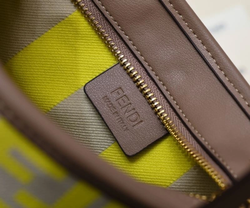 Fendi Shopping Bags RelaxedFit 85122