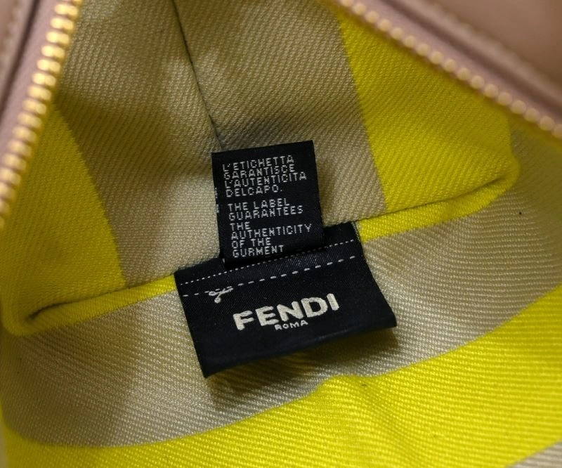 Fendi Shopping Bags RelaxedFit 85122