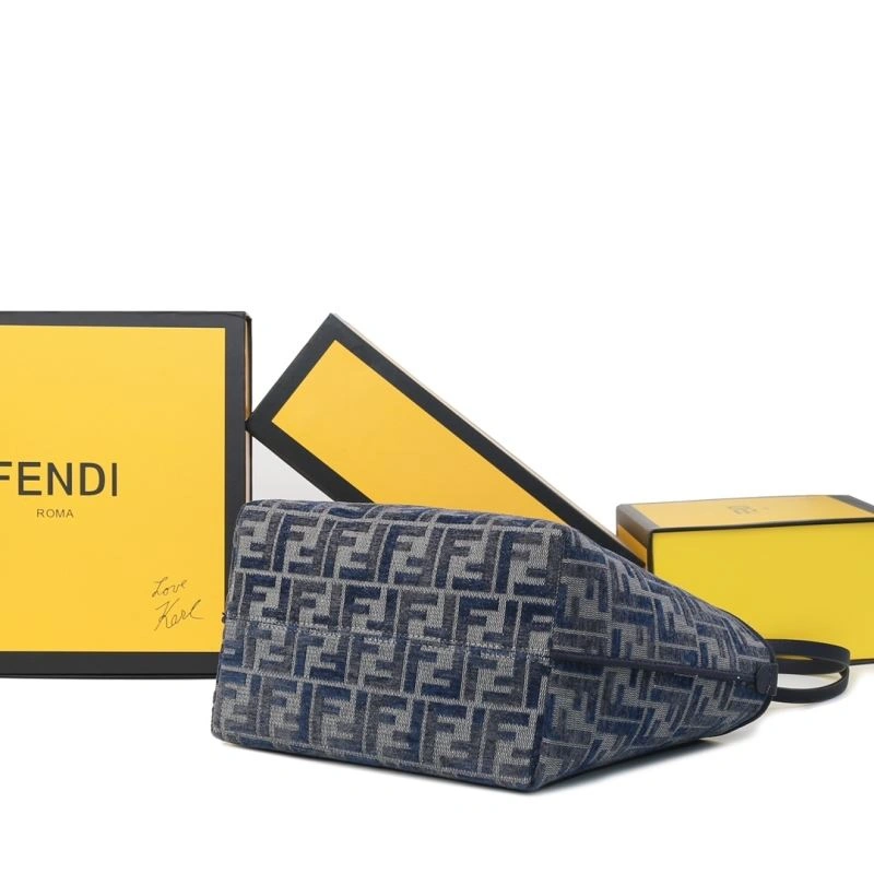 Fendi Shopping Bags Casual 85117