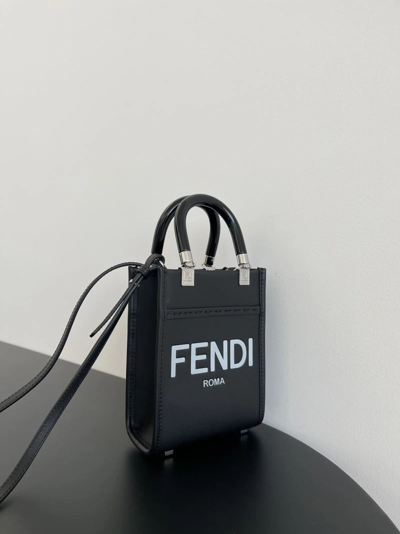 Fendi Shopping Bags Minimalist 78277