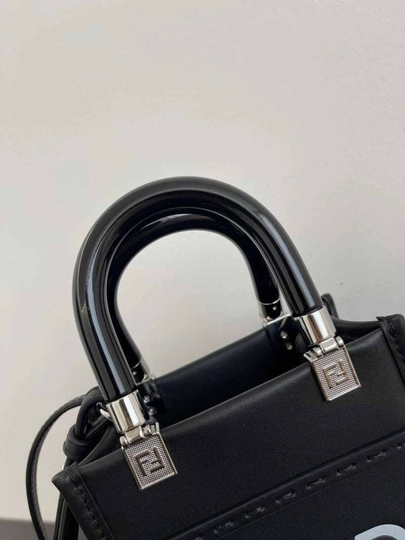 Fendi Shopping Bags Minimalist 78277