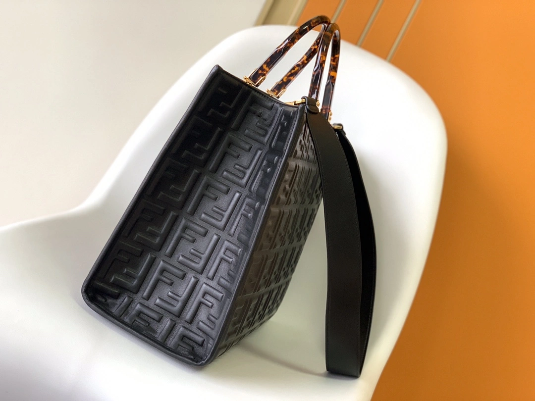 Fendi Shopping Bags FastDry 76680