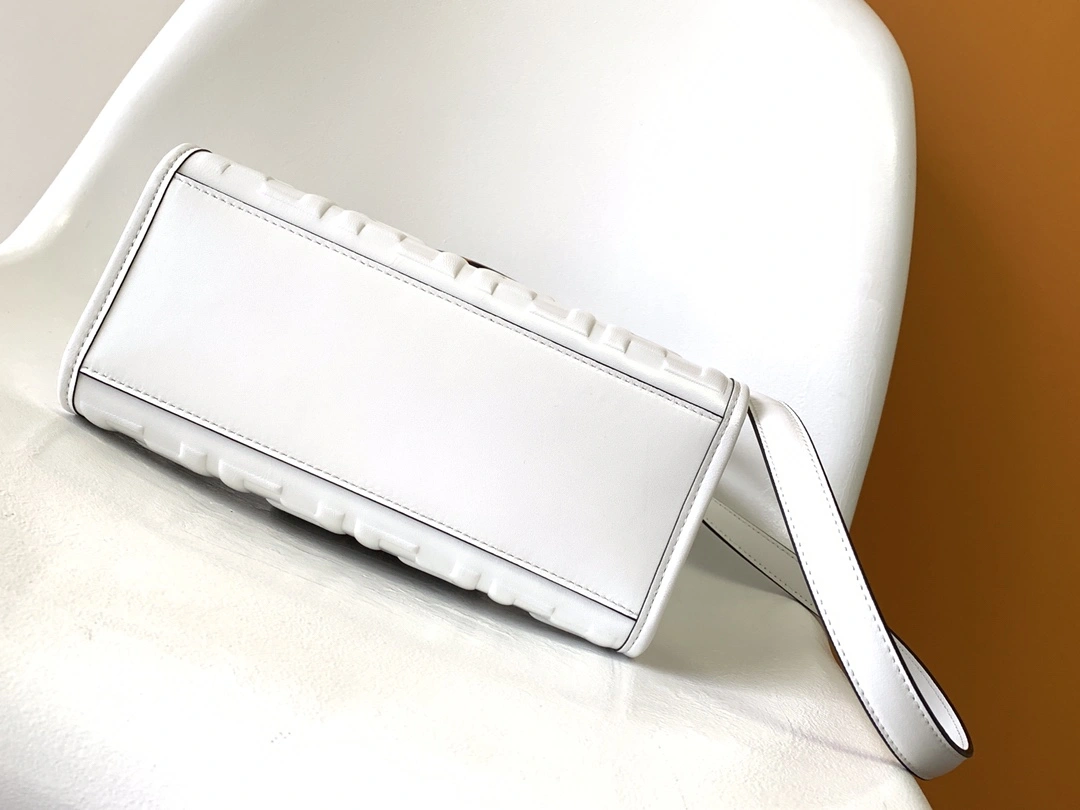 Fendi Shopping Bags Refined 76672