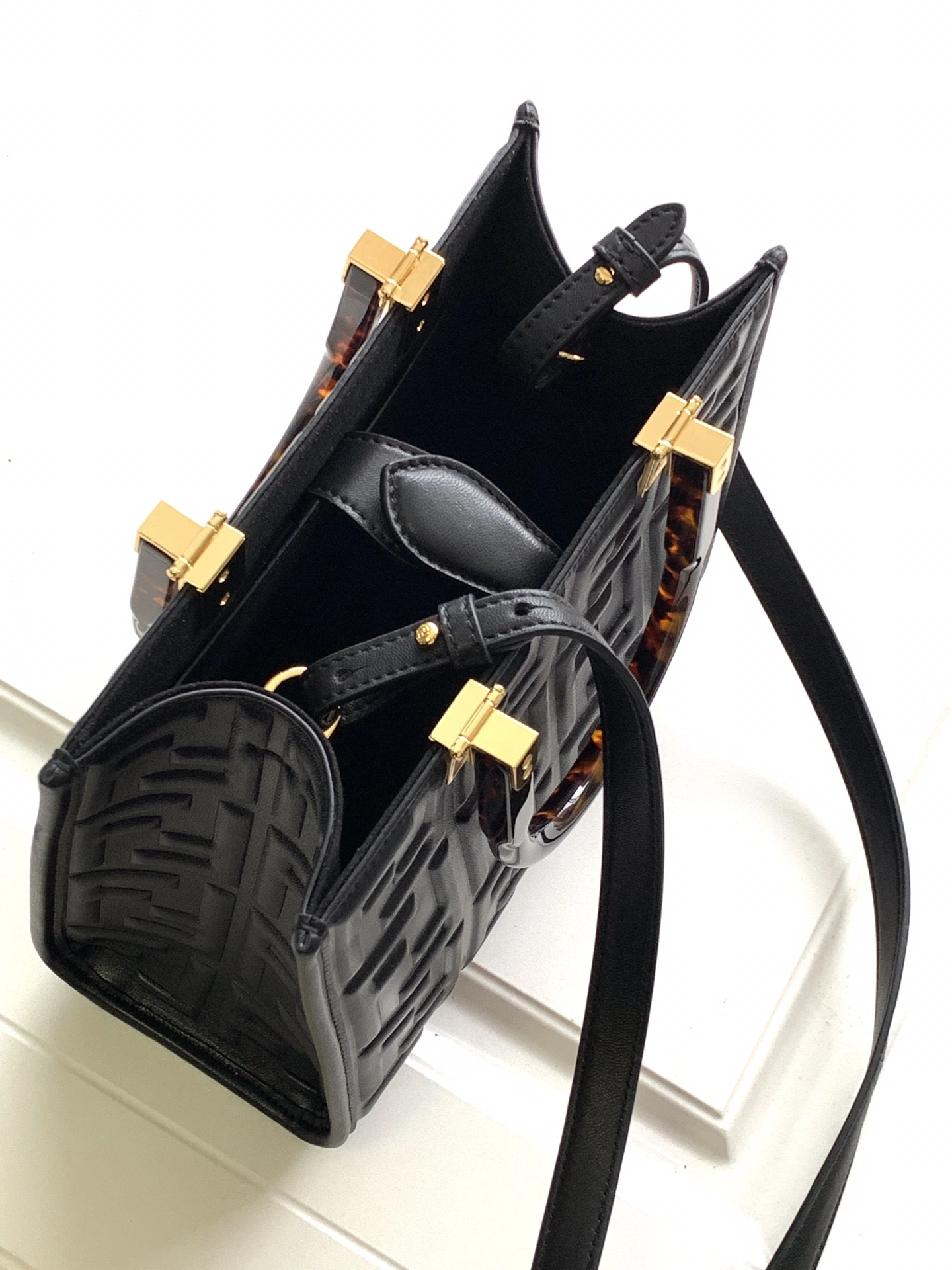 Fendi Shopping Bags Casual 76662