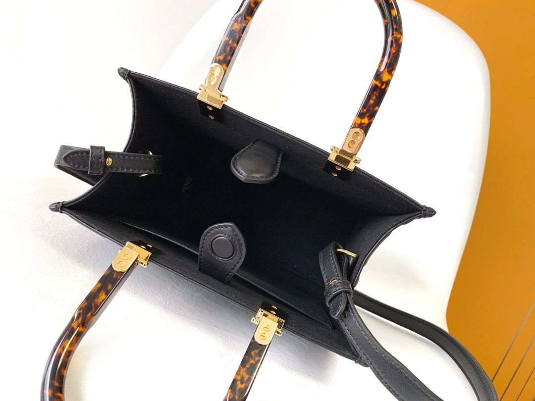 Fendi Shopping Bags Casual 76662