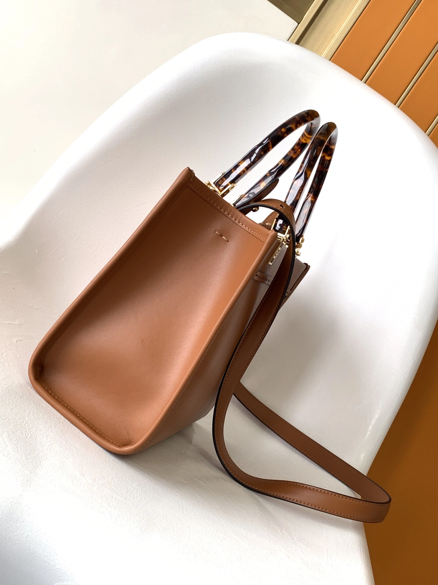 Vibrant Fendi Shopping Bags 76657