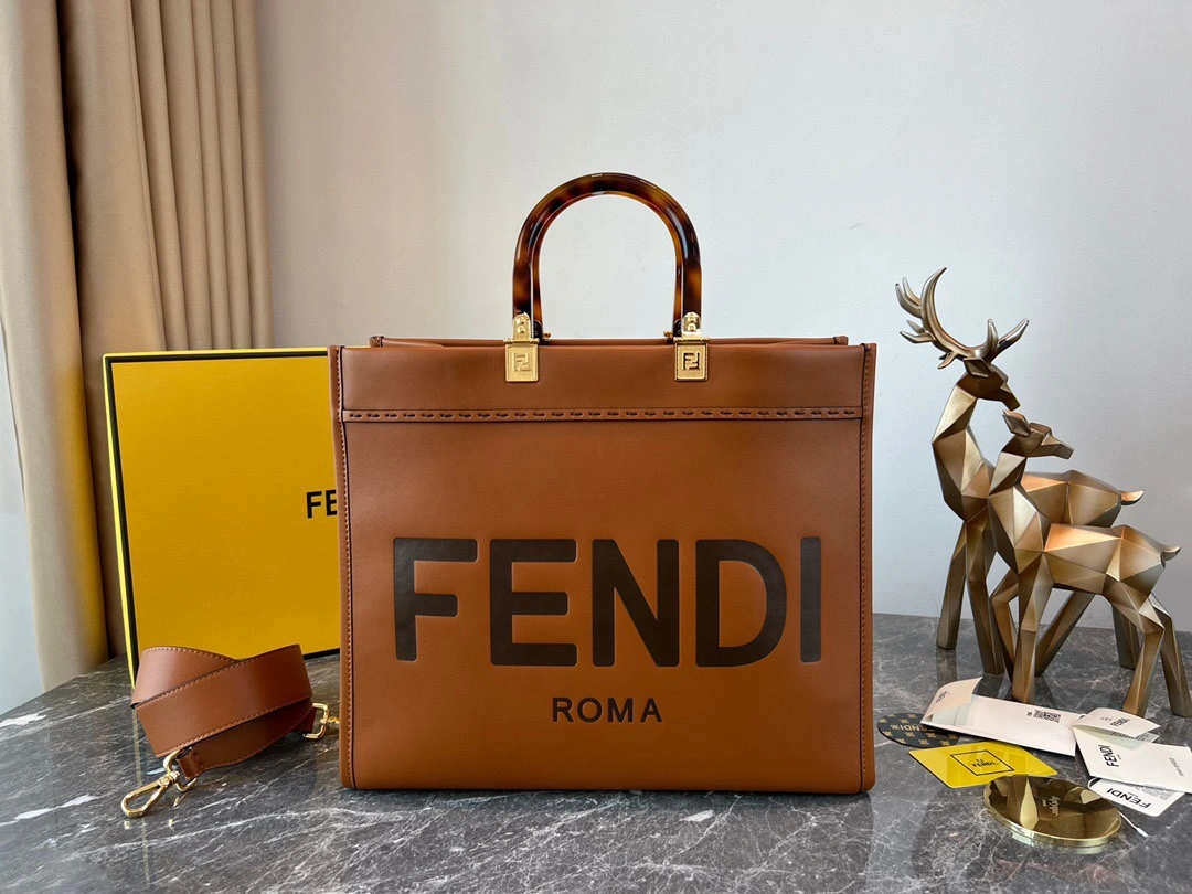 Snug Fendi Shopping Bags 76655