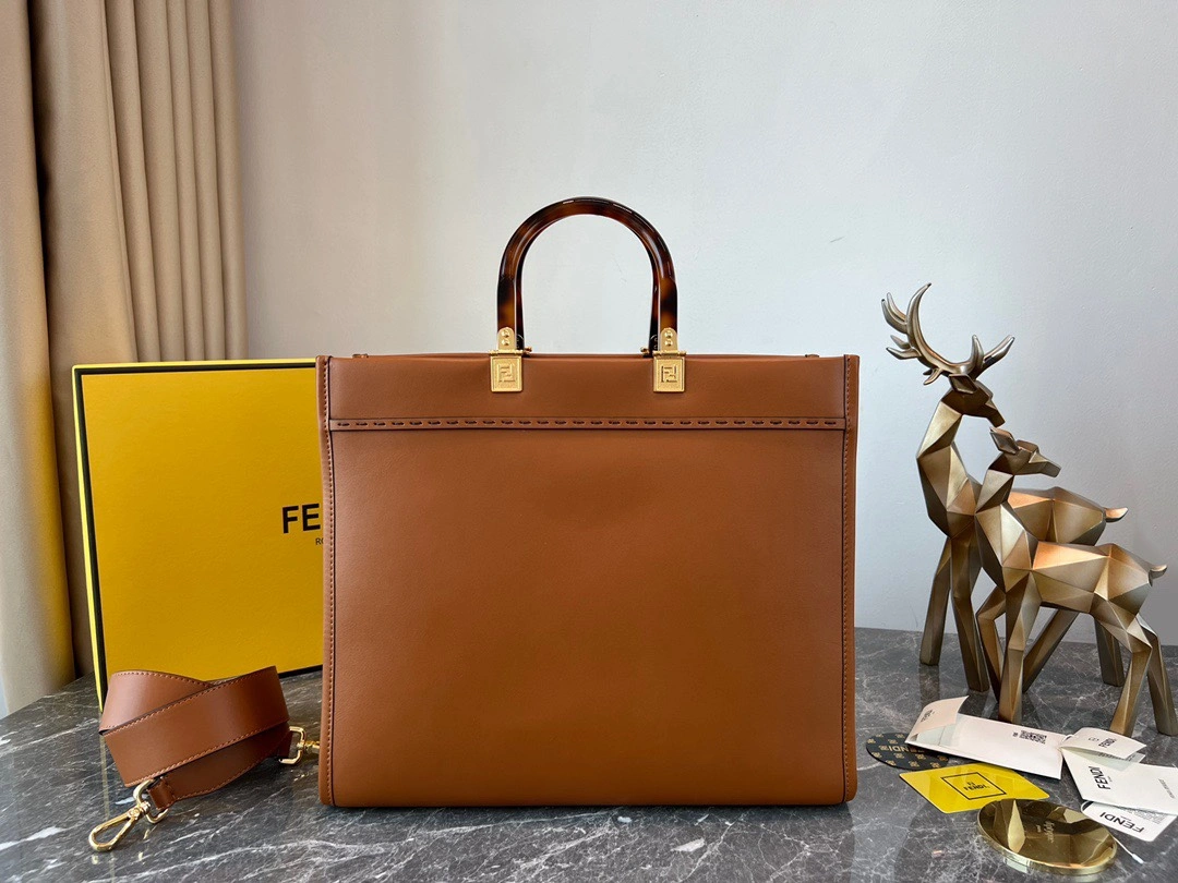 Snug Fendi Shopping Bags 76655