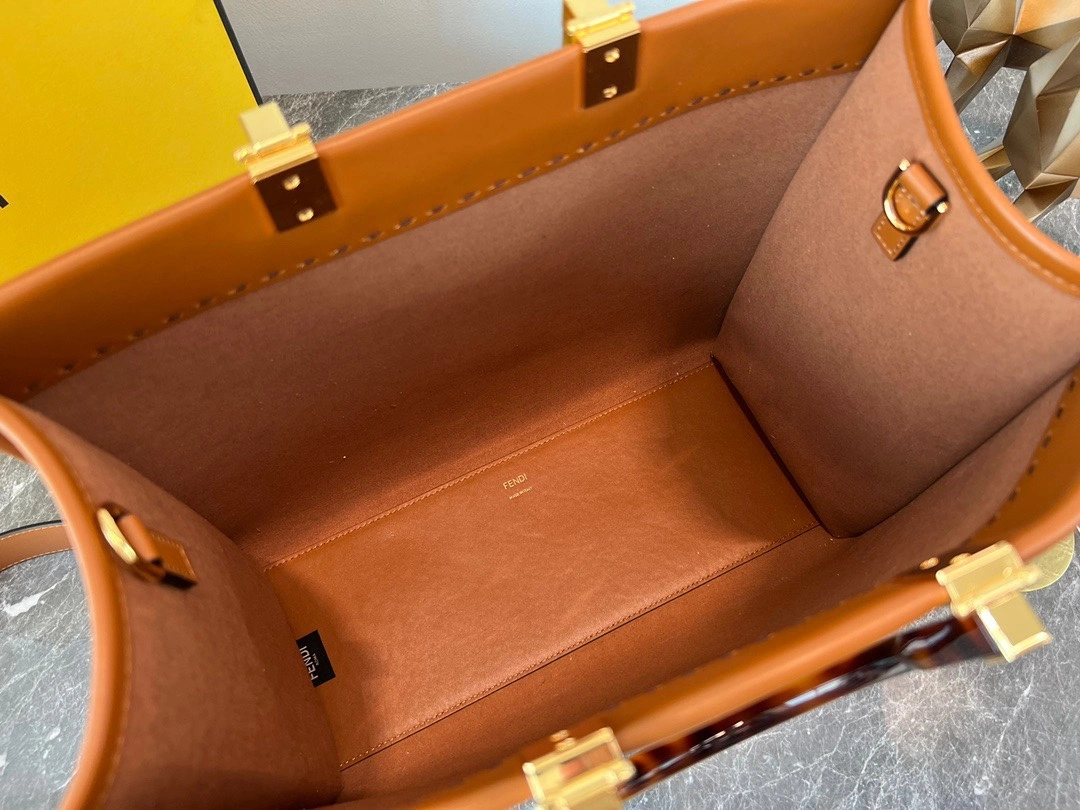 Snug Fendi Shopping Bags 76655