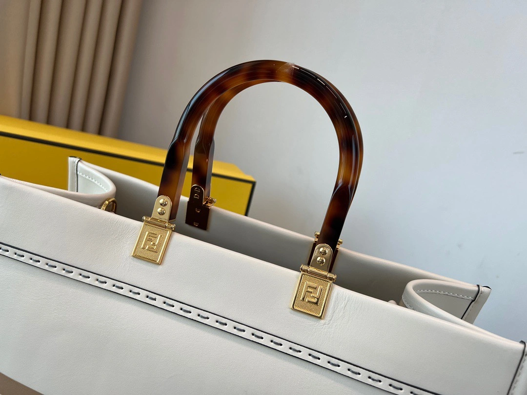 Fendi Shopping Bags EyeCatching 76652